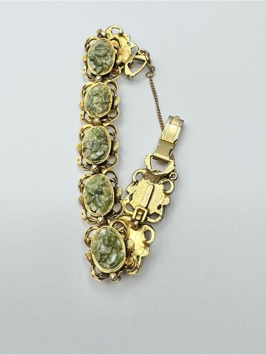 Vintage Green Jade Gold Toned Bracelet - Picture 5 of 14